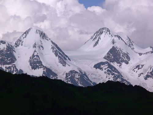 Склон горы Белуха