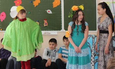"Дети Озера" показали театрализованное представление "Здравствуй, Лес!"