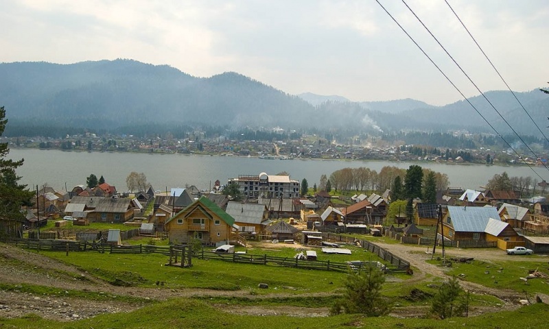 Поселок Артыбаш.Весна 2012