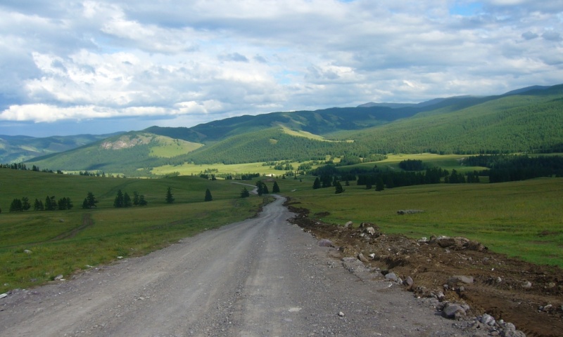 Дорога на юг Телецкого озера...